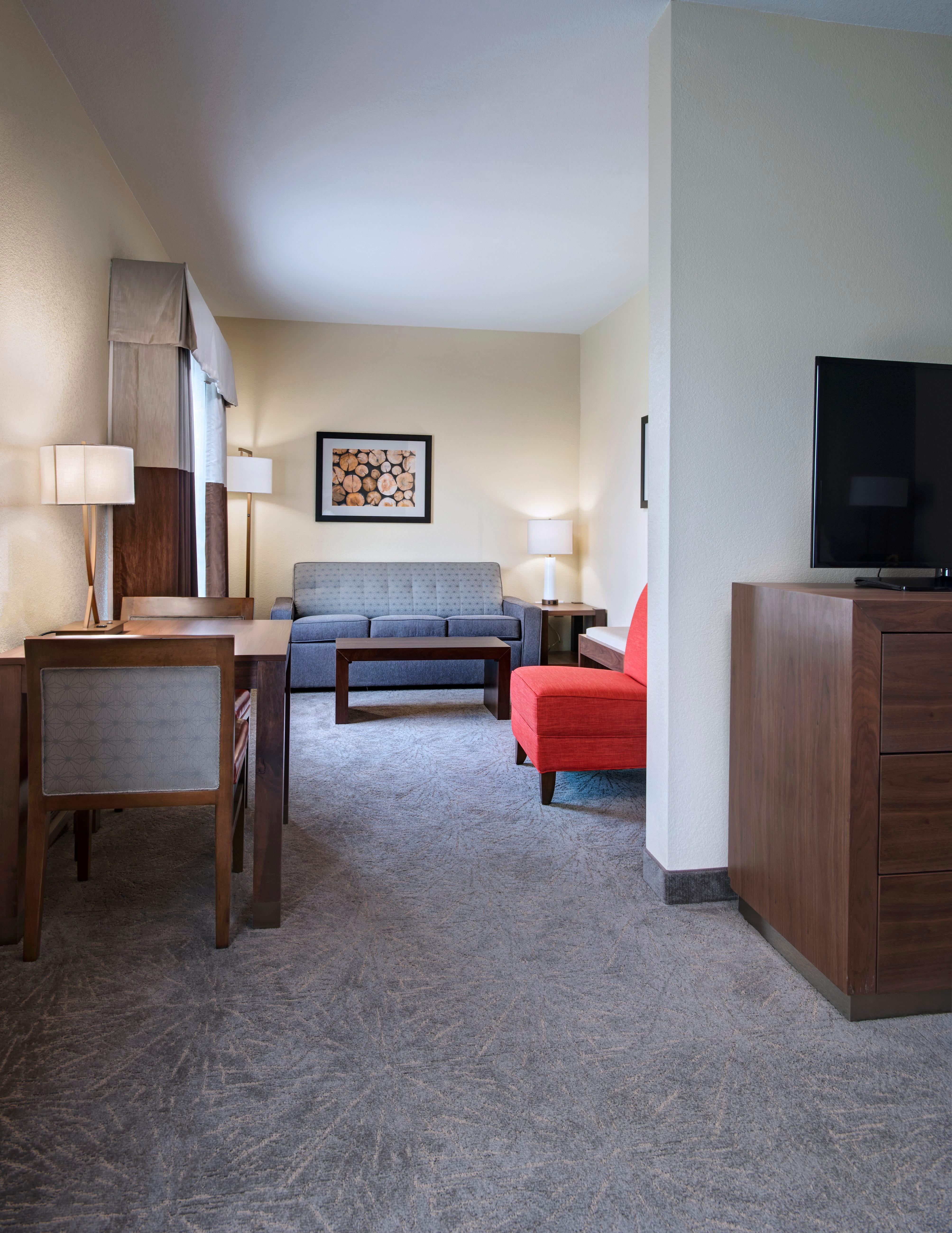 Holiday Inn Express & Suites Austin Nw - Four Points By Ihg Exterior photo