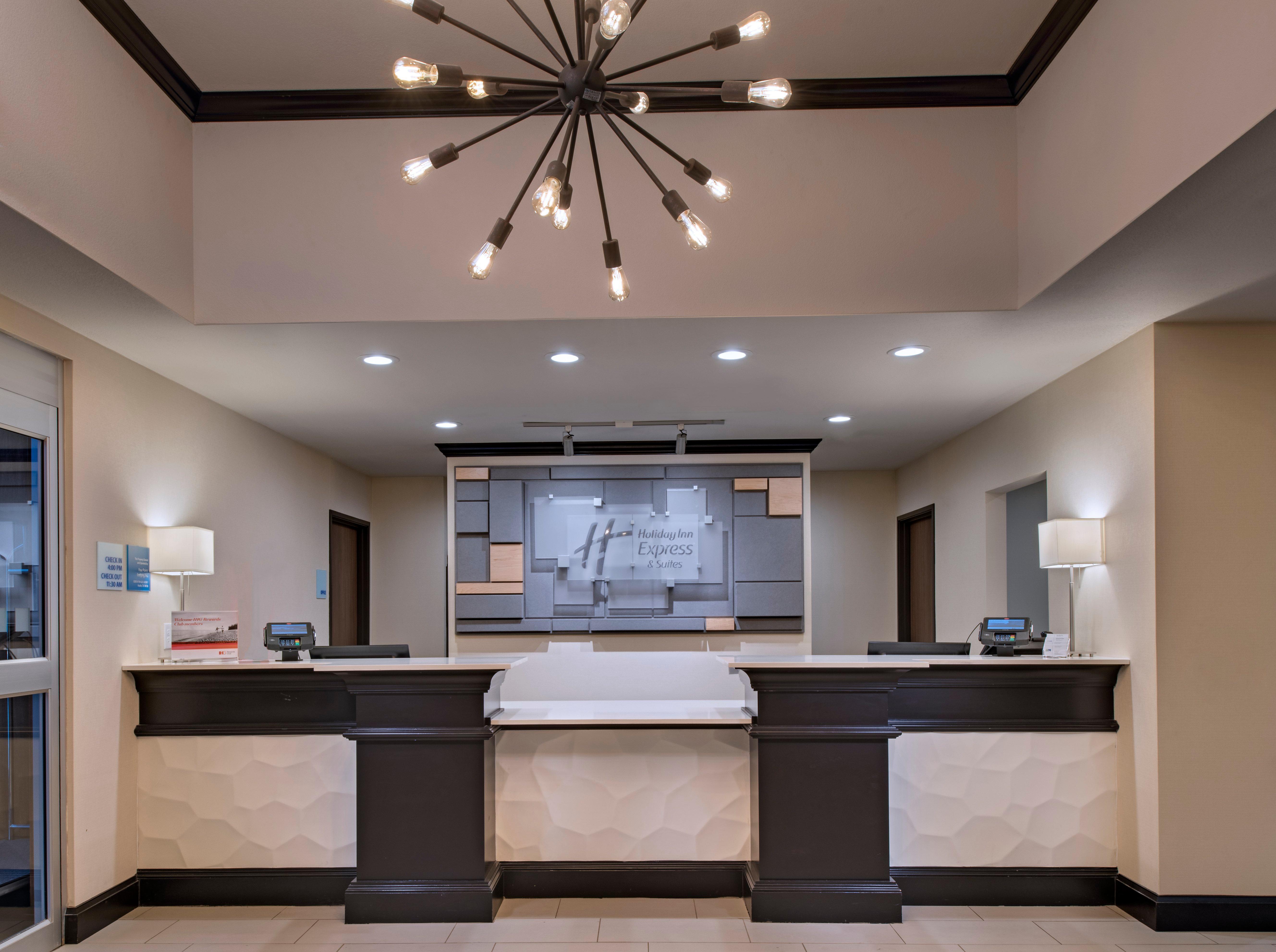 Holiday Inn Express & Suites Austin Nw - Four Points By Ihg Exterior photo
